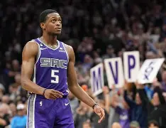 IM电竞最新下载-库里87分难救勇士